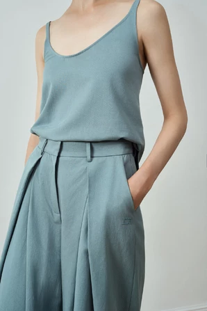 Брюки с защипами Грань / Facet — фото 4